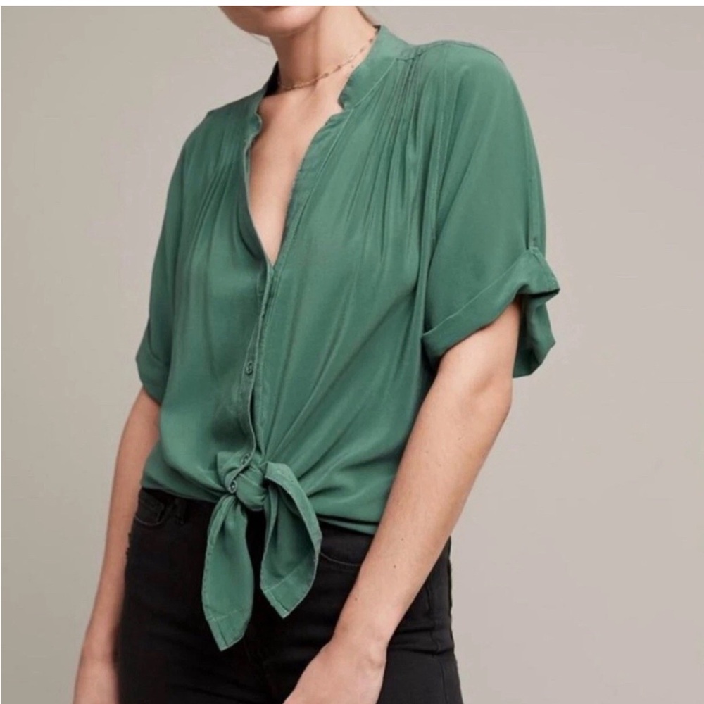 Anthropologie green silk Juni Maeve Top